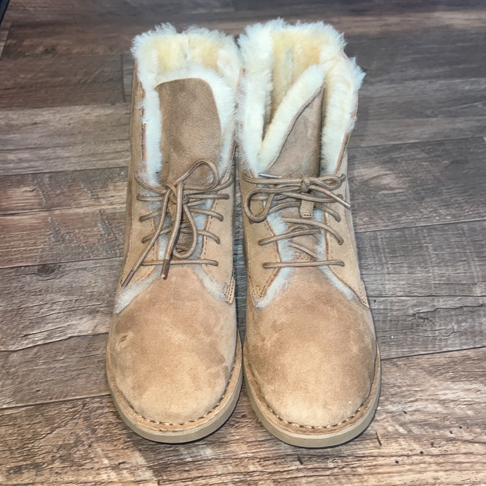 Ugg boots - Picture 9 of 9
